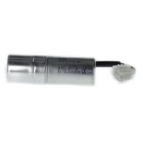 Bosch / Buderus Kondensator 8uF 8738710638
