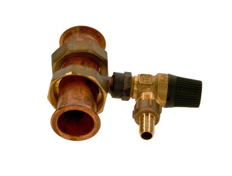 Bosch / Buderus Sicherheitsventil 6 bar 8738204365